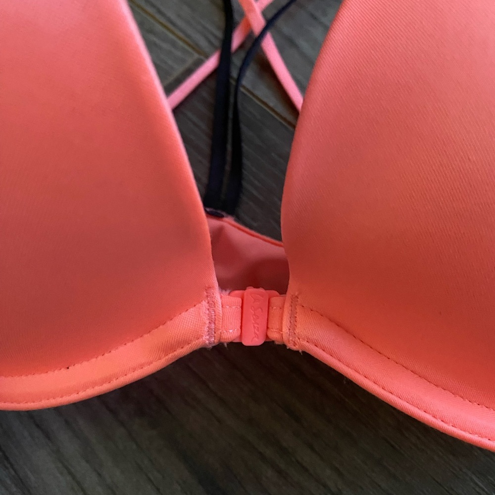 2/$18 bras La Senza bright pink front clasp push up w/ sexy racerback strap - Picture 6 of 8